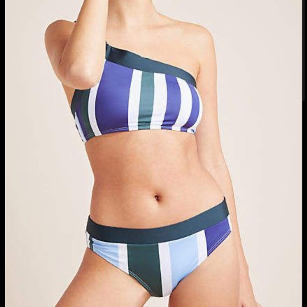 Mai L’ange Valentina Bikini
